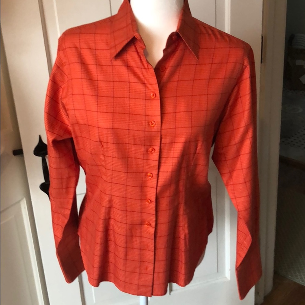 Thomas Pink Finest Twill button shirt. Size 10 US
